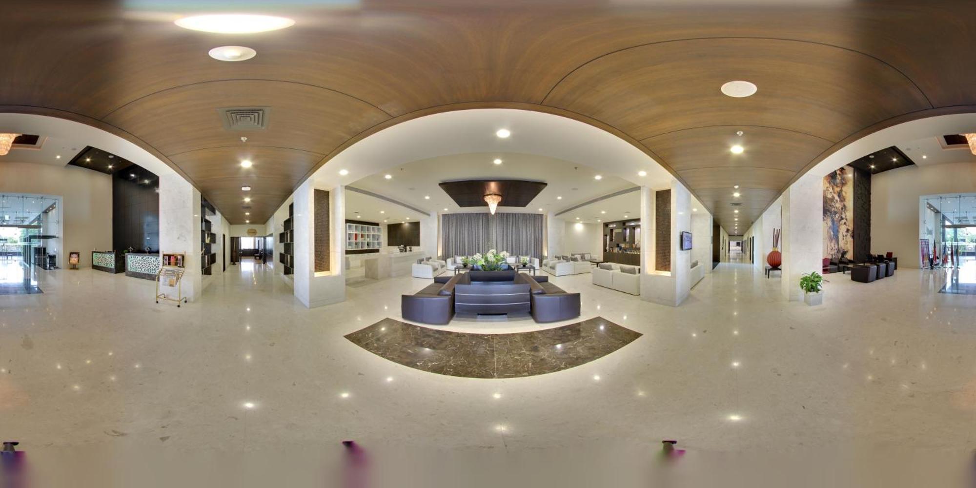 Narayani Heights, Ahmedabad Hotel Exterior photo