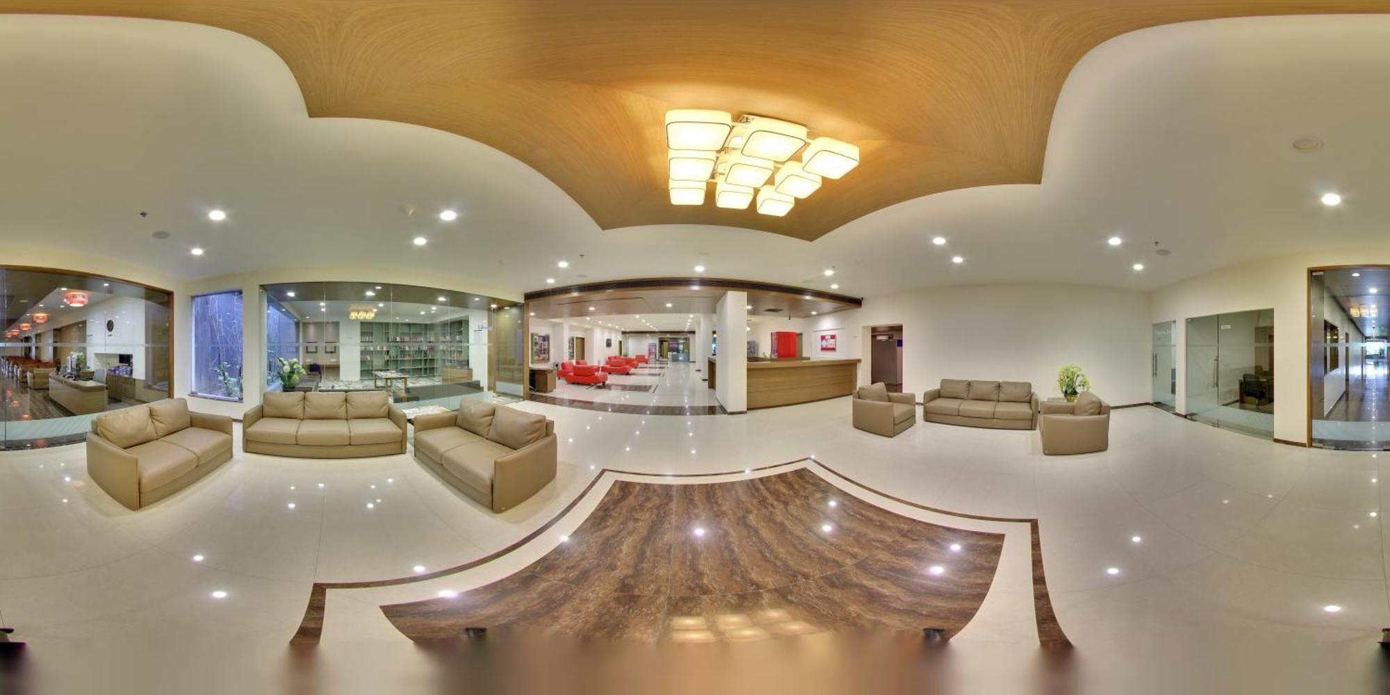 Narayani Heights, Ahmedabad Hotel Exterior photo