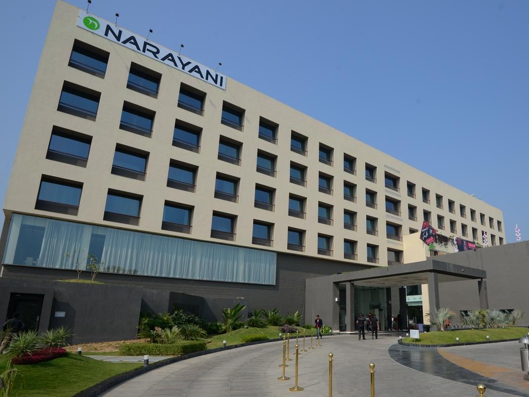 Narayani Heights, Ahmedabad Hotel Exterior photo
